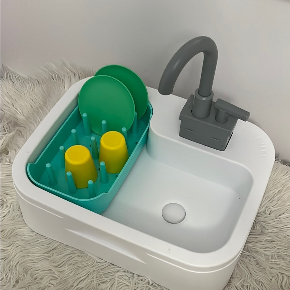 Kids Play Sink
